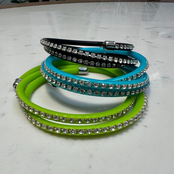 SALE!  Beautiful Black, Green and Blue Wrap Bracelets - Picture 7 of 7